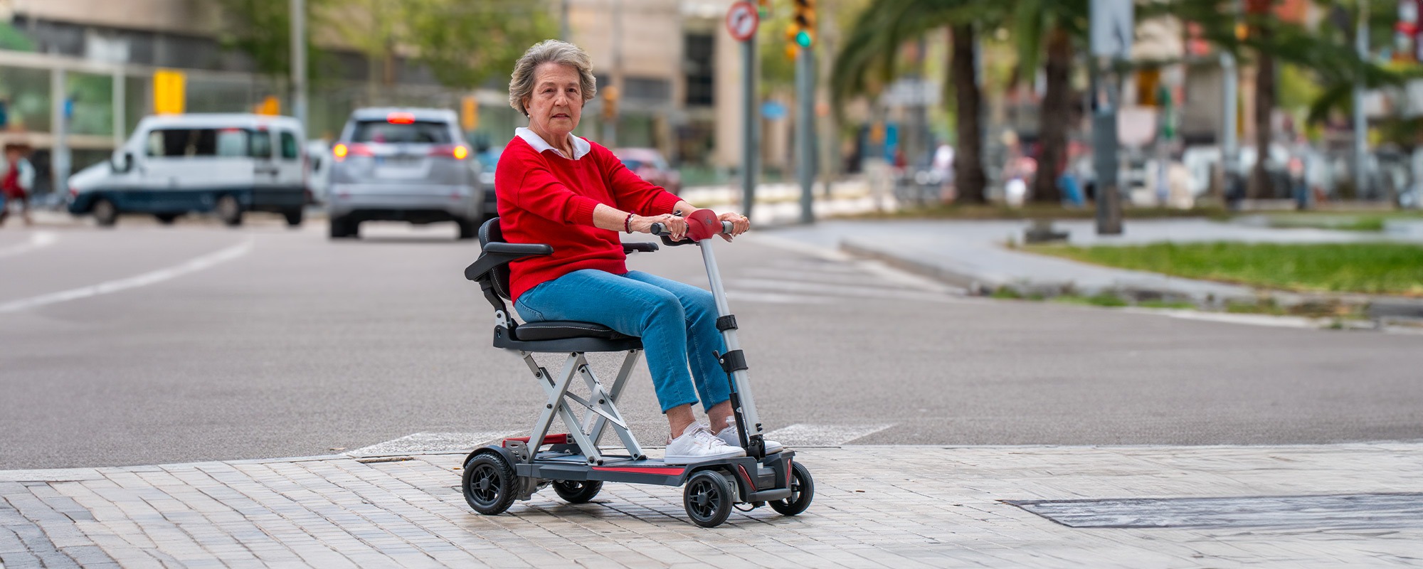 scooter-plegable-totalcare-formentera_foto-modelo-02